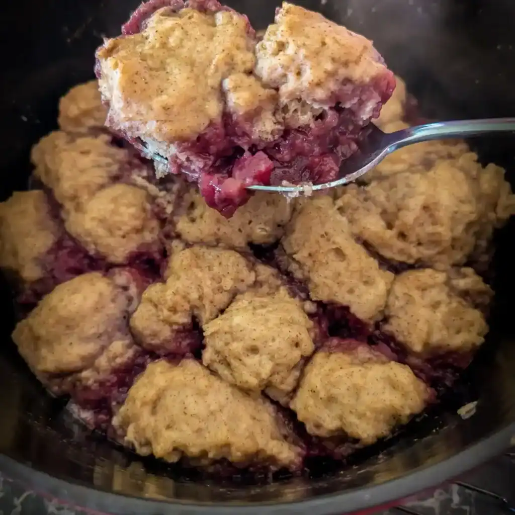 featured image of the apple blackberry mini cinnamon dumplings