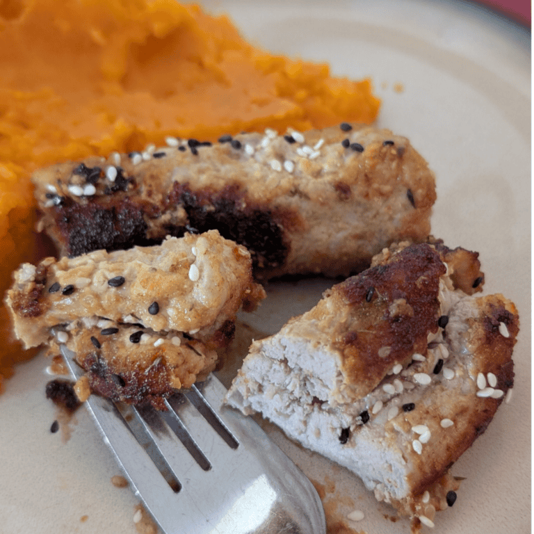 juicy zatar pork tenderloin